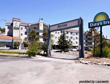 Days By Wyndham Hotel